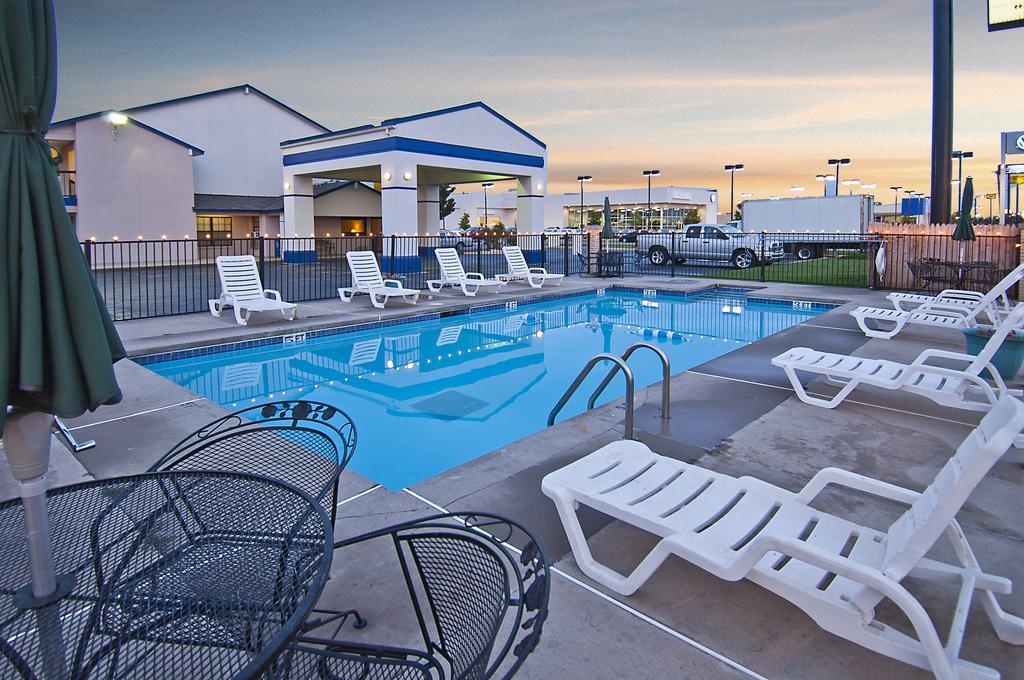 Days Inn Norman Udogodnienia zdjęcie